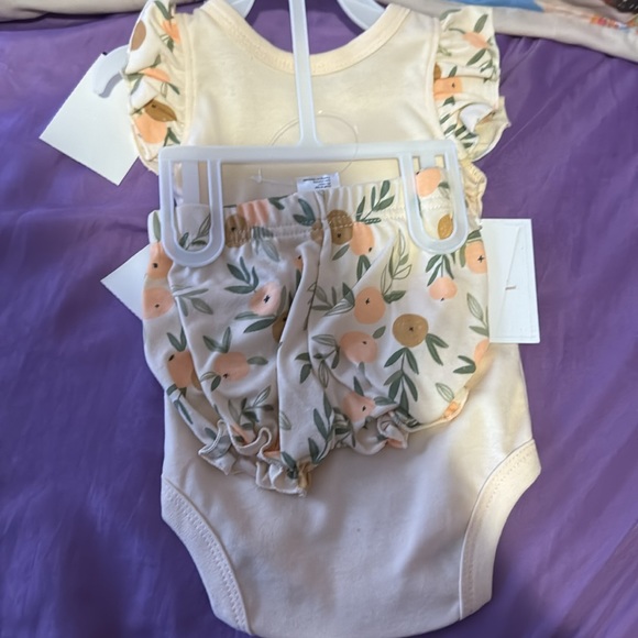 Zoey and miles two piece - Picture 2 of 3